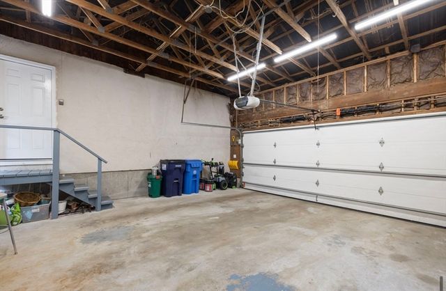 172 Broad Rock Rd, South Kingstown, RI 02879