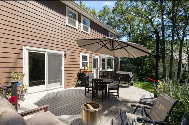 172 Broad Rock Rd, South Kingstown, RI 02879