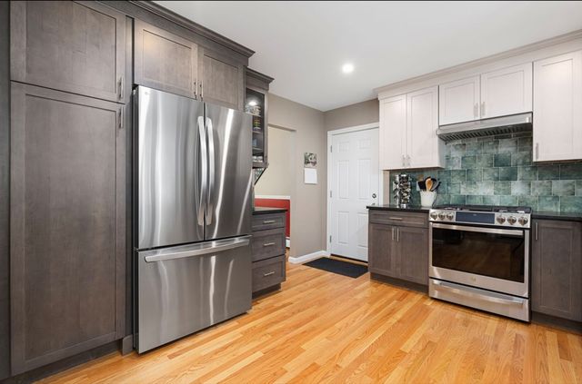 172 Broad Rock Rd, South Kingstown, RI 02879