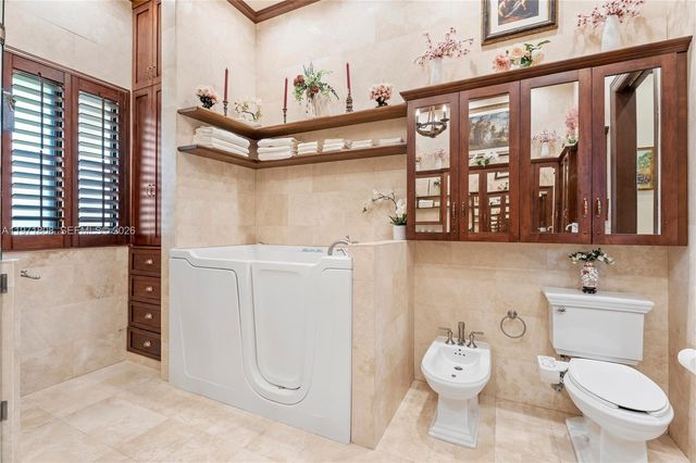 4251 SW 11th St, Miami, FL 33134