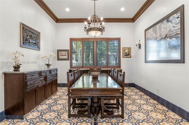 4251 SW 11th St, Miami, FL 33134