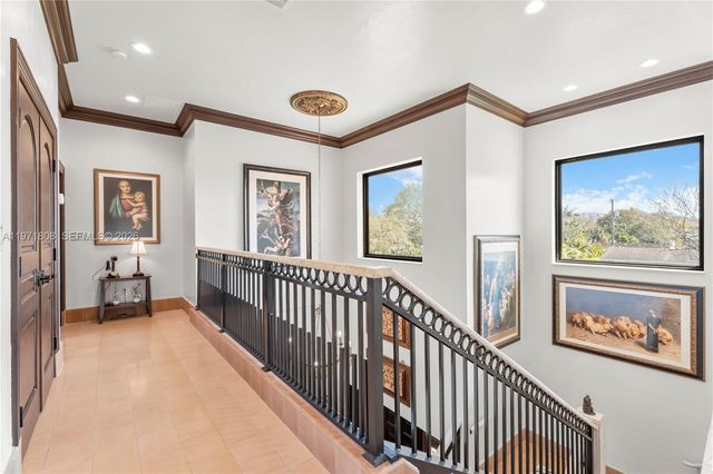 4251 SW 11th St, Miami, FL 33134