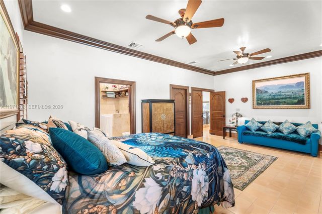 4251 SW 11th St, Miami, FL 33134