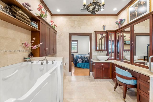 4251 SW 11th St, Miami, FL 33134