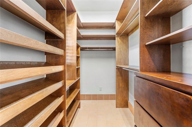 4251 SW 11th St, Miami, FL 33134