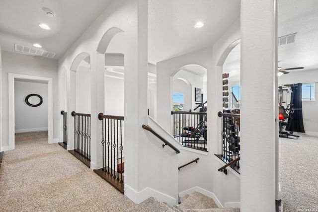 2564 AYERS DR, Seguin, TX 78155