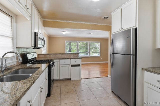 3302 Cottonwood Drive, Montgomery, AL 36109