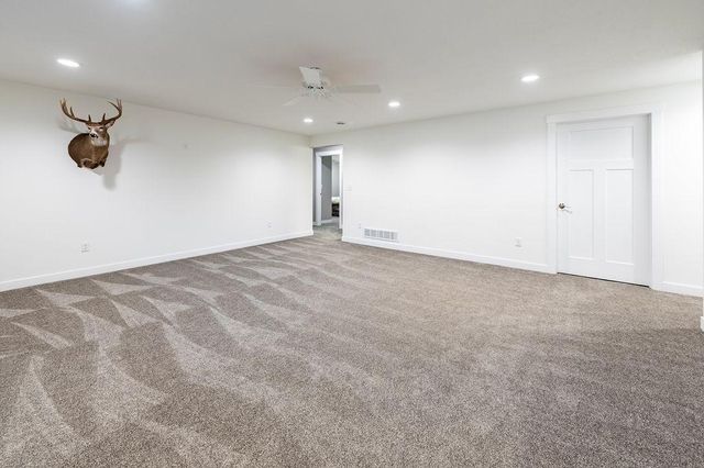 169 Cobblestone Lane, Winona, MN 55987