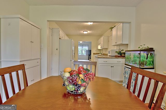 70 Moore Road, Newnan, GA 30263