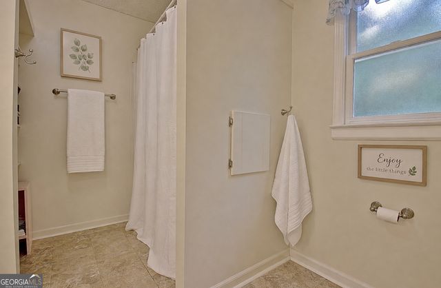 70 Moore Road, Newnan, GA 30263