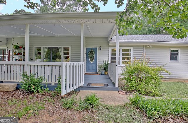 70 Moore Road, Newnan, GA 30263