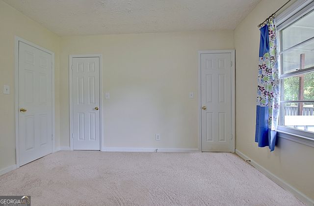 70 Moore Road, Newnan, GA 30263