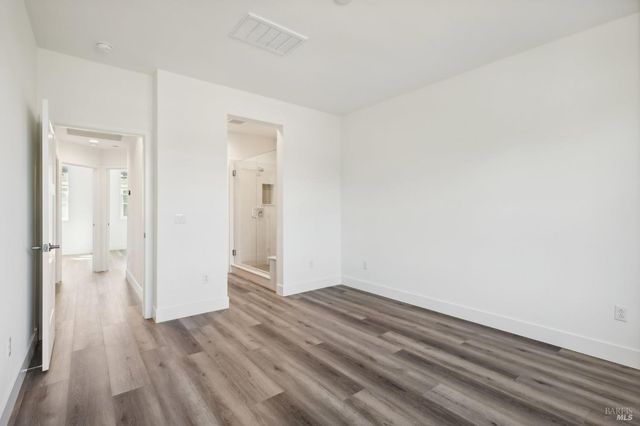 437 Semillion Ln, Santa Rosa, CA 95403