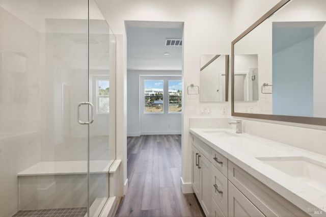 437 Semillion Ln, Santa Rosa, CA 95403