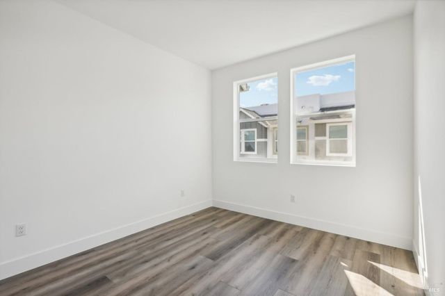 437 Semillion Ln, Santa Rosa, CA 95403
