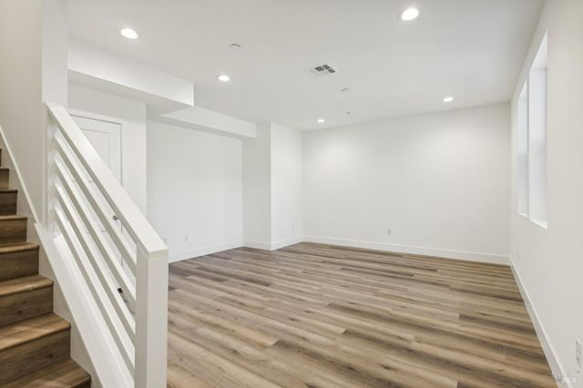 437 Semillion Ln, Santa Rosa, CA 95403
