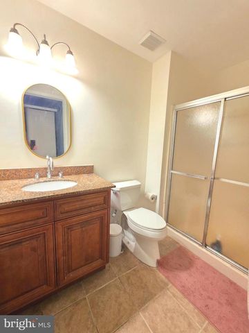 1305 SQUIRREL RD, Marlton, NJ 08053