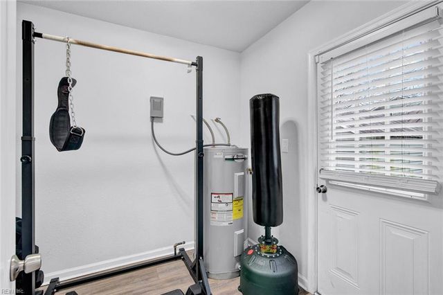 1914 Parker AVE, Portsmouth, VA 23704