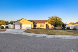 6834 Phoenix Court, Hesperia, CA 92345