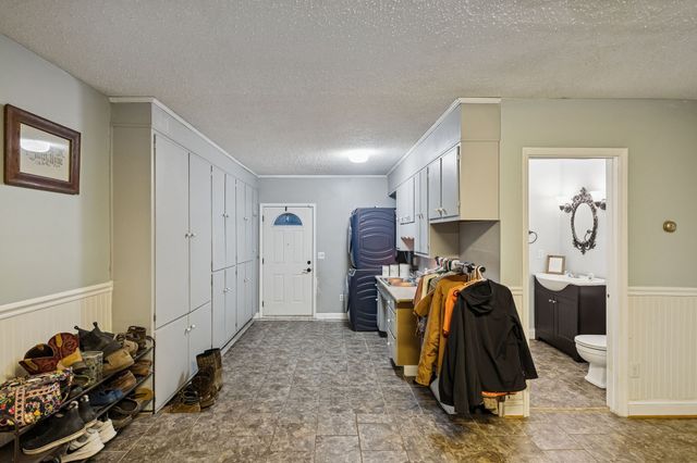 1266 Bridge Rd, Auburntown, TN 37016