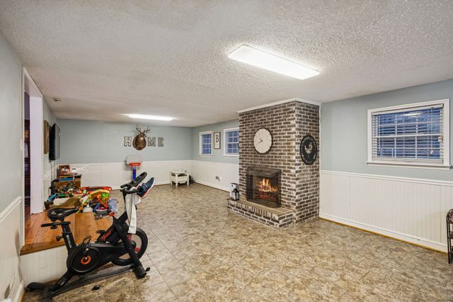 1266 Bridge Rd, Auburntown, TN 37016