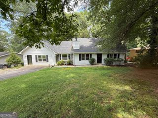 3013 Barcelona Way, Conyers, GA 30012