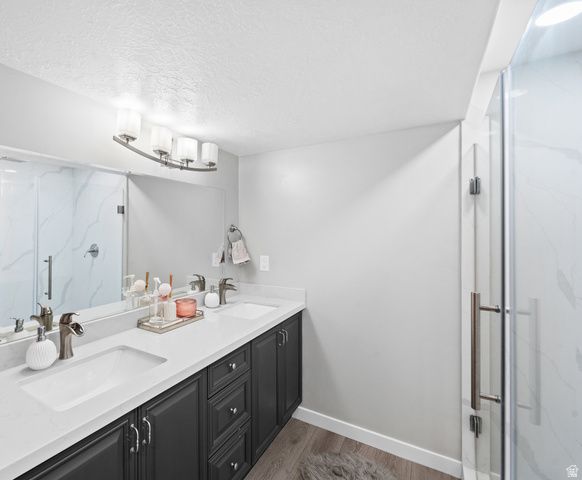 1522 E AMBLEWOOD LN, Millcreek, UT 84124
