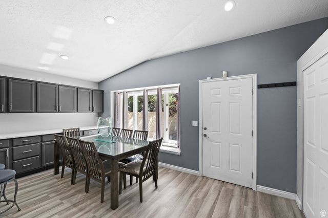 1522 E AMBLEWOOD LN, Millcreek, UT 84124