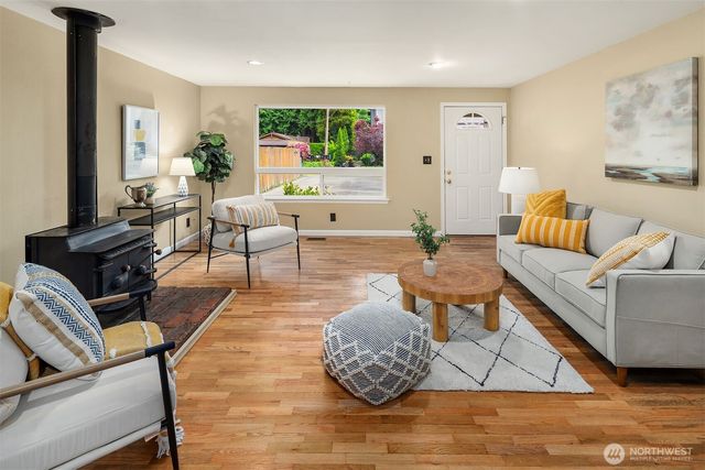 570 SE Andrews Street, Issaquah, WA 98027