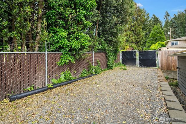 570 SE Andrews Street, Issaquah, WA 98027