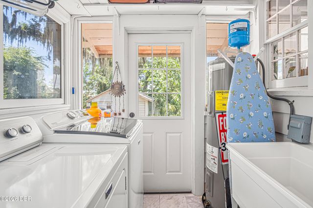 102 Palmora Boulevard, Leesburg, FL 34748