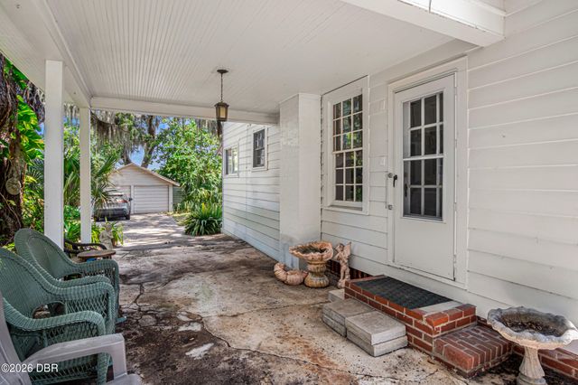 102 Palmora Boulevard, Leesburg, FL 34748