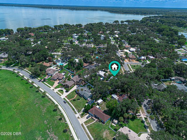 102 Palmora Boulevard, Leesburg, FL 34748