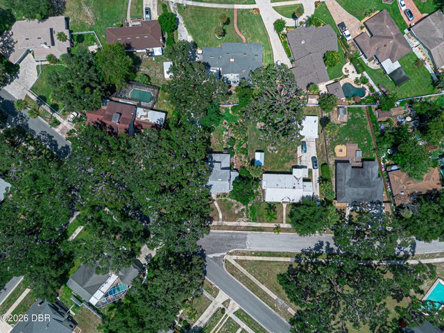 102 Palmora Boulevard, Leesburg, FL 34748