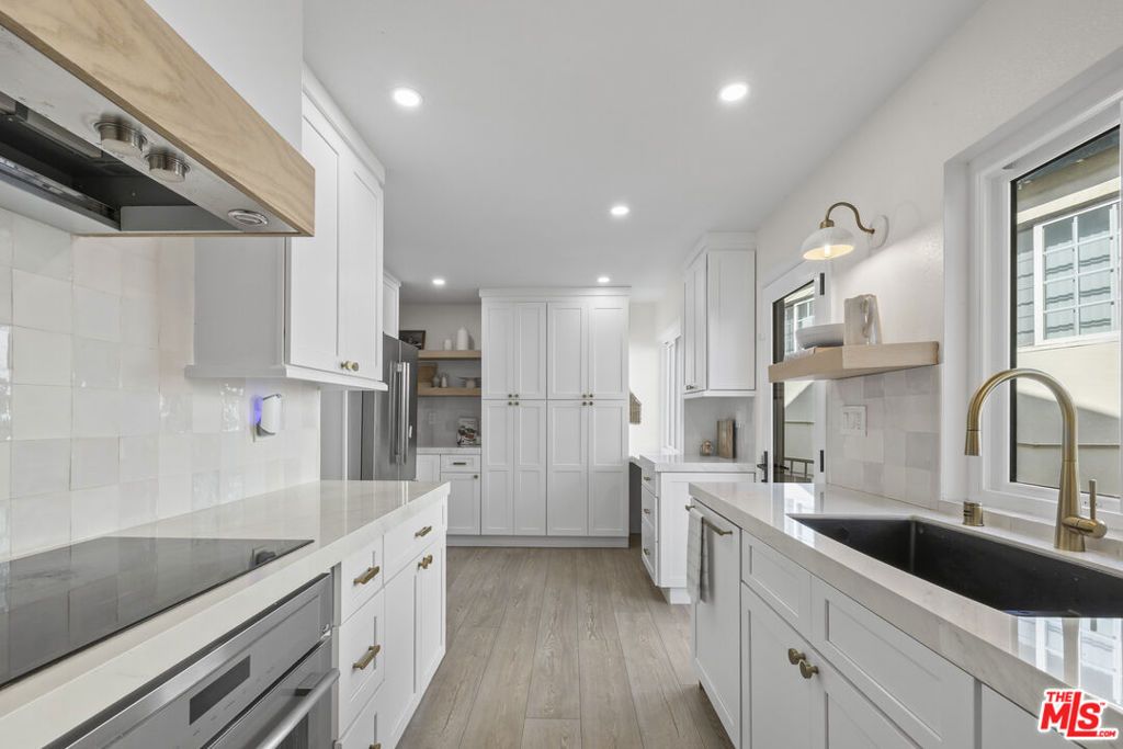 10720 Ohio Avenue 21, Los Angeles, CA 90024 — photo 5