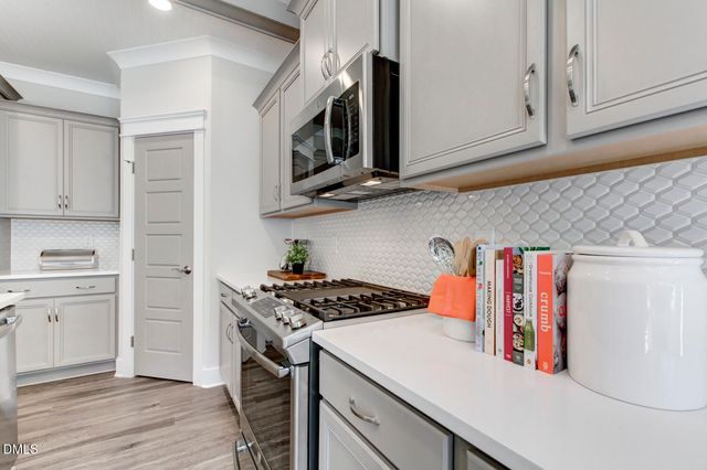 50 Ivy Ridge Way, Youngsville, NC 27596