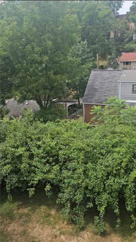 104 Marylea Ave, Brentwood, PA 15227