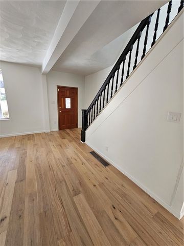 104 Marylea Ave, Brentwood, PA 15227
