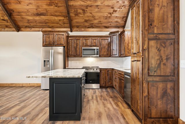 340 Fain Peak, Murphy, NC 28906