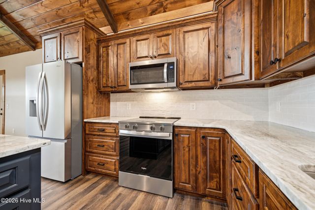 340 Fain Peak, Murphy, NC 28906