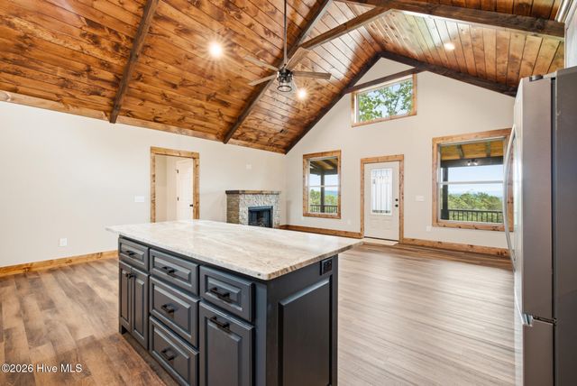 340 Fain Peak, Murphy, NC 28906