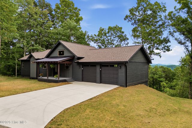 340 Fain Peak, Murphy, NC 28906
