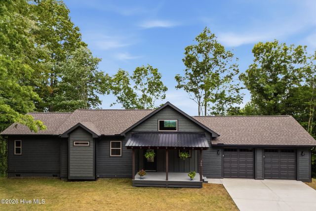 340 Fain Peak, Murphy, NC 28906