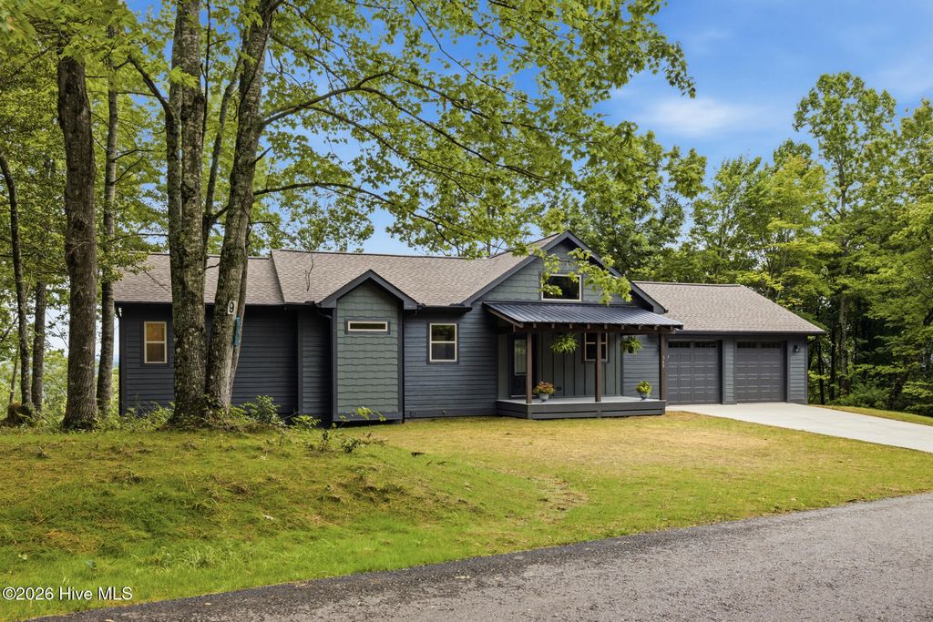 340 Fain Peak, Murphy, NC 28906