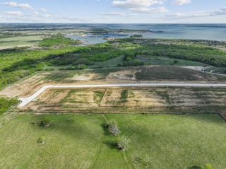 1504 Hillside Drive, Sanger, TX 76266