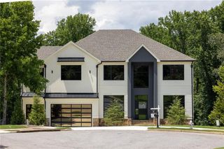 520 Heathmill Court, Milton, GA 30004
