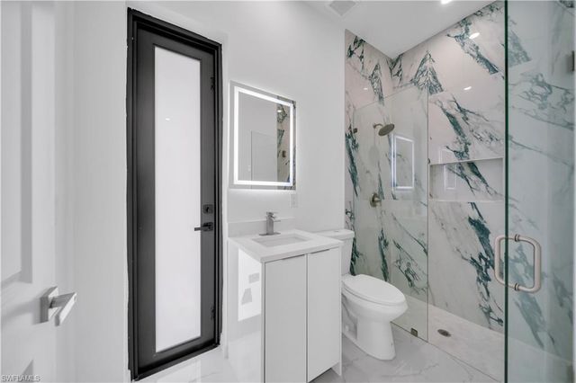 2318 30th TER, Cape Coral, FL 33993