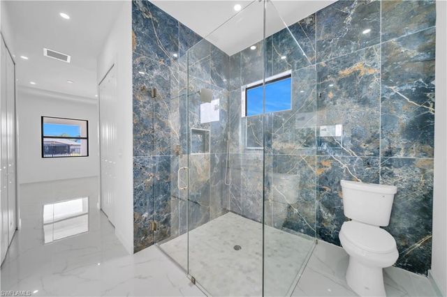 2318 30th TER, Cape Coral, FL 33993