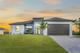 2318 30th TER, Cape Coral, FL 33993