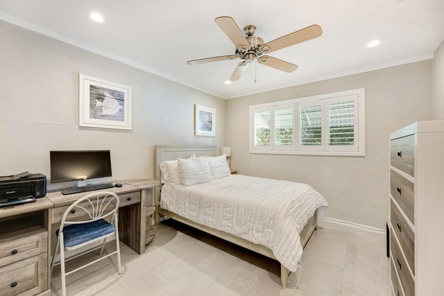 S 240 Coconut Palm Boulevard, Plantation Key, FL 33070